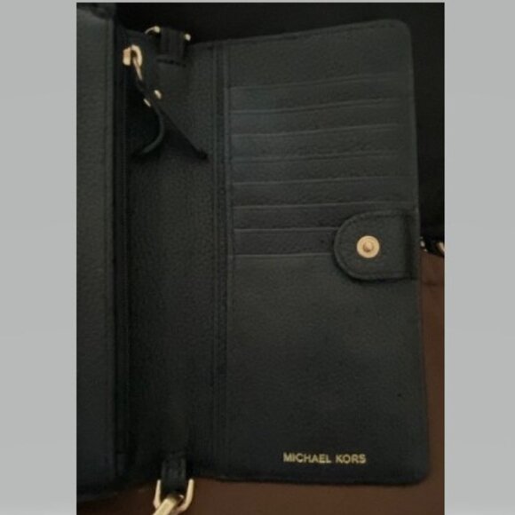 Michael Kors Crossbody Bag - Picture 3 of 6